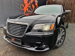Bild des Angebotes Chrysler 300C #JOHN-VARVATOS#LPG#ALLRAD#5.6L#PANO#LEDER
