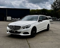 Bild des Angebotes Mercedes-Benz E 250 4Matic Kamera Leder NightPaket 4x Assy