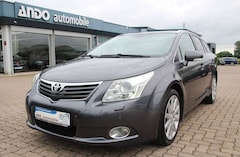 Bild des Angebotes Toyota Avensis 2.2 Kombi Executive Xenon/Navi/Pano/Cam.