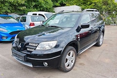 Mitsubishi Outlander 2.4 Intense 4x4 Automatik