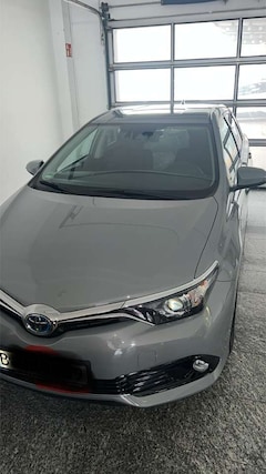 Bild des Angebotes Toyota Auris 1.8 VVT-i Hybrid Automatik mit Mietwagen paket