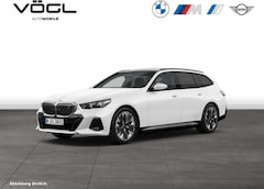 Bild des Angebotes BMW i5 eDrive40 Touring M Sportpaket Head-Up Panoramadach