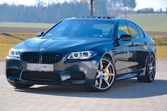 Bild des Angebotes BMW M5 Lim Comp *360*AKRAP*CARB*HUD*PANO*B&O*SOFTCL*