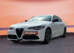 Bild des Angebotes Alfa Romeo Giulia 2.0 16V AT8-Q4 Veloce *ACC *Premium Paket