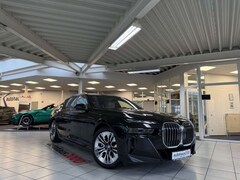 Bild des Angebotes BMW 750 e xDrive M Sportpaket Executive Drive Pro