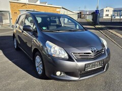 Bild des Angebotes Toyota Verso Verso 2.0 D-4D Life 7 sitzer
