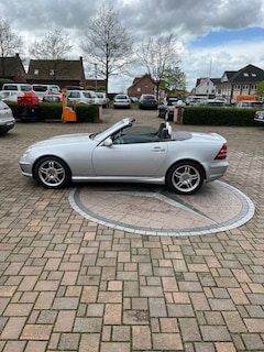 Bild des Angebotes Mercedes-Benz SLK 32 AMG SLK 32 AMG Kompressor Designo Scheckheftggepflegt.