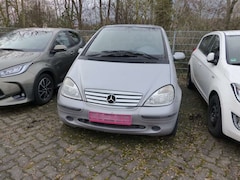 Mercedes-Benz A 170 CDI Avantgarde 5-türig elek. Lamellendach
