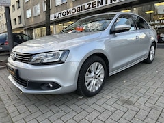 Bild des Angebotes VW Jetta Life BMT 1.6 TDI *Navi*Xenon*Sitzhzg.*Tempomat*