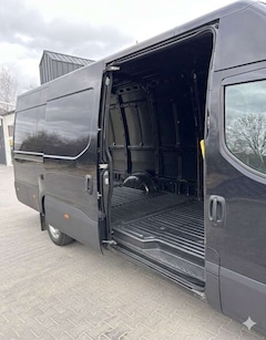 Bild des Angebotes Iveco Daily 35S18 Kasten L4H2