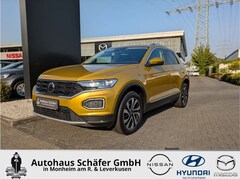 Bild des Angebotes VW T-Roc Active Navi LED ACC SHZ Temp El. Heckklappe Apple