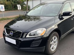 Bild des Angebotes Volvo XC60 XC60 D4 AWD Geartronic Momentum