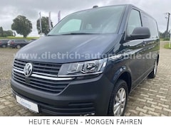 Bild des Angebotes VW T6 Caravelle 2,0 TDi DSG PDC TEMPOMAT 8 Sitzer