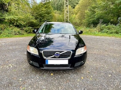 Bild des Angebotes Volvo V70 V70 D2 Diesel DRIVe Geartronic Powershift Momentum
