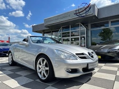 Bild des Angebotes Mercedes-Benz SLK 350 +Airscarf+NAVI+BI-Xenon+H&K+Leder+SITZHZG