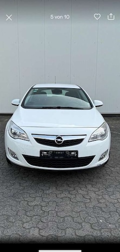 Bild des Angebotes Opel Astra 1.7 CDTI DPF Edition