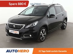 Bild des Angebotes Peugeot 2008 1.2 PureTech Allure Aut.*NAVI*CAM*SHZ*ALU*TEMPO*