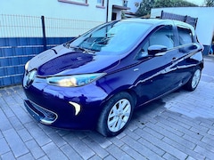 Bild des Angebotes Renault ZOE BOSE INKL. Batterie NETTO: 8850,€ FAHRBEREIT
