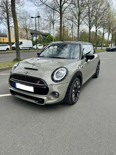 Bild des Angebotes MINI Cooper S CHILI*PANO*RFK*SHZ*LEDER*8Fach