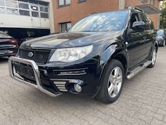 Bild des Angebotes Subaru Forester Comfort 30 Jahre+2.5i+4x4+Panorama+Leder+Tempomat