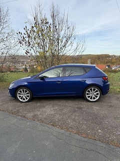 Bild des Angebotes SEAT Leon 1.5 TSI 96kW FR Navi LED Panoramadach Sport