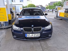 Bild des Angebotes BMW 318 318i Touring