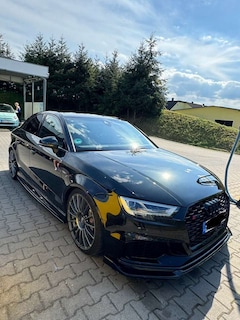 Bild des Angebotes Audi RS3 2.5 TFSIPantherschwarz+ Garantie (Tausch Motorrad)