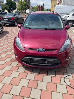 Bild des Angebotes Ford Fiesta Champions Edition
