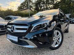 Bild des Angebotes Mercedes-Benz GLA 220 d 4MATIC DCT AHK*Tempo*SitzHz.*1.Hand