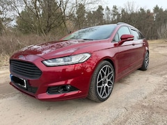 Bild des Angebotes Ford Mondeo Mondeo Turnier 2.0 TDCi Start-Stopp PowerShift-Aut ST-Line