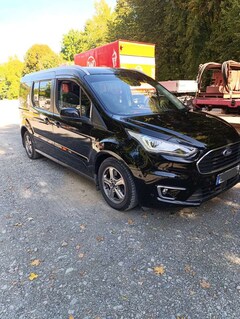Bild des Angebotes Ford Tourneo Connect Grand 1.5 EcoBlue Aut. Start/Stop Titanium