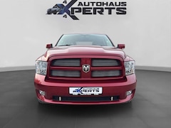 Bild des Angebotes Dodge RAM 1500 5,7 HEMI | 1. HAND | QUADCAB| 4x4 | LUFTF.