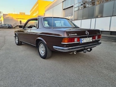 Bild des Angebotes Mercedes-Benz CE 230 Schiebedach H-Kennzeichen c123 w123 viele Neuteile