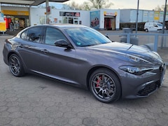 Bild des Angebotes Alfa Romeo Giulia Giulia 2.0 Turbo 16V AT8-Q4 Veloce