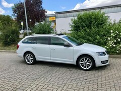Bild des Angebotes Skoda Octavia Combi 1.6 TDI Green tec DSG Solution