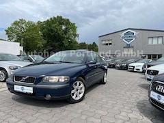 Bild des Angebotes Volvo S60 2.4 Comfort/ZR Neu/Kamera/S-Dach