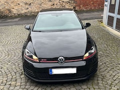 Bild des Angebotes VW Golf GTI Golf VII 5-Türer (BlueMotion Technology) DSG
