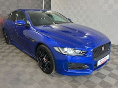 Bild des Angebotes Jaguar XE 20d*R SPORT*BLACK PACK-XENON-R.KAM-ACC-SHZ-18
