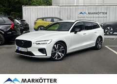 Bild des Angebotes Volvo V60 T6 Plus Dark AWD Plug-In Hybrid/360°CAM/ACC