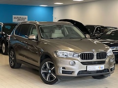 Bild des Angebotes BMW X5 xD30d/HUD/LED/BelüftStz/NightVis/StandHz/Driv+