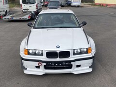 Bild des Angebotes BMW 325 325i
