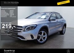 Bild des Angebotes Mercedes-Benz GLA 180 KAMERA PANO SPUR PDC SHD SHZ