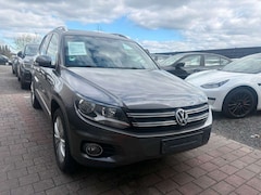 Bild des Angebotes VW Tiguan Lounge 4Motion*PANORAMA*
