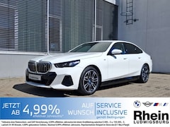 Bild des Angebotes BMW i5 eDrive40 LimA M Sportpaket Navi LED AHK SHZ