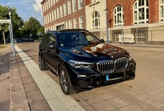 Bild des Angebotes BMW X5 X5 30d M-Paket PANO/GESTIK/ALARM/360°/KEYLESS