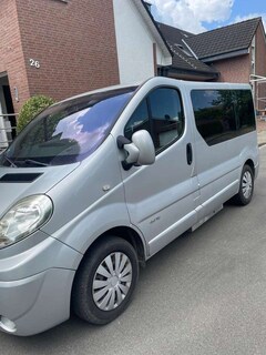Bild des Angebotes Renault Trafic Combi 2.0 dCi  L1H1 Expression