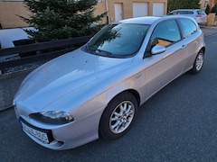 Bild des Angebotes Alfa Romeo 147 147 2.0 Twin Spark Distinctive