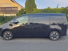 Bild des Angebotes Hyundai STARIA STARIA 2.2 CRDi Signature