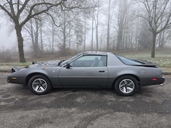 Pontiac Firebird Automatik