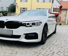 Bild des Angebotes BMW 530 530d xDrive Sport-Aut.Matt Perlen Weiss Foliert